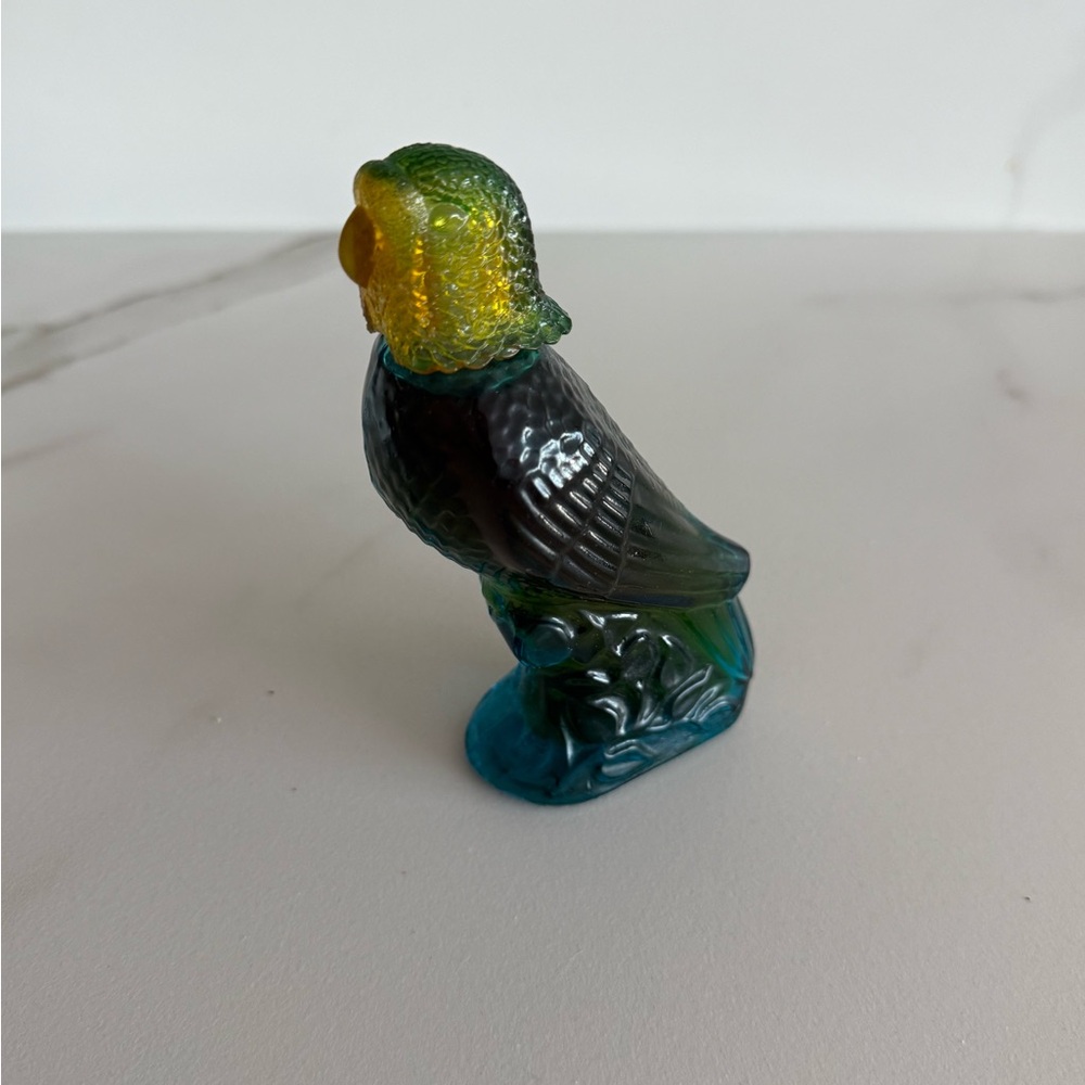 Vintage 1970s Avon Island Parakeet Moonwind Cologne Collectible Bottle - full!